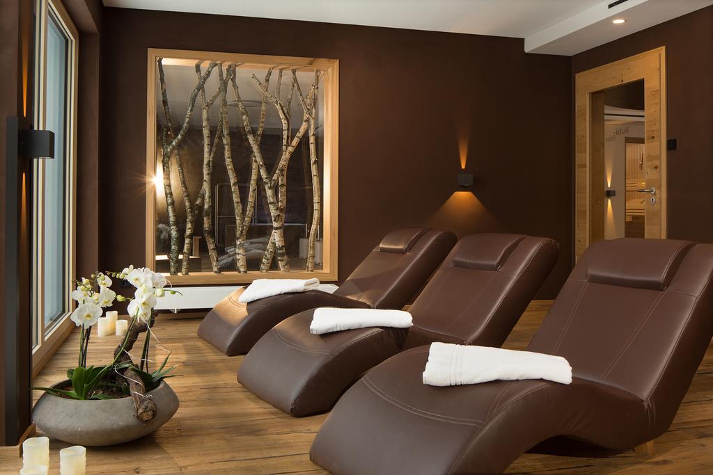 Viktoria Ferienhaus: Family Wellness Retreat with 4-Star Amenities Oberstdorf Exterior photo